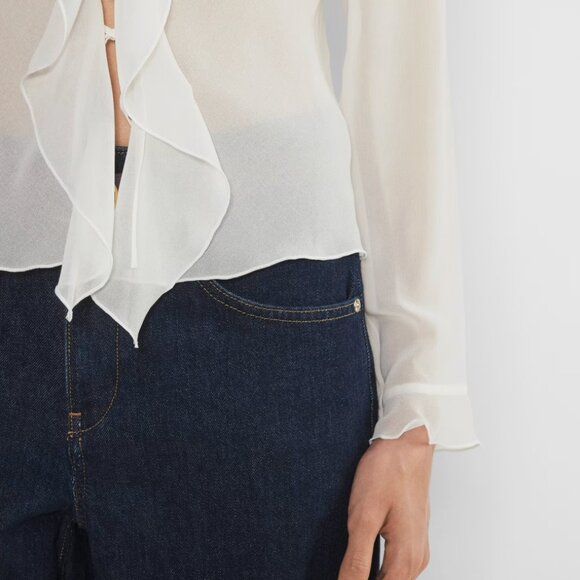 Aritzia Wilfred Frenchy Blouse in White - Picture 8 of 11